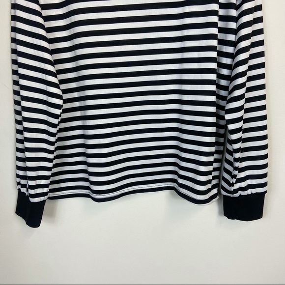 ❗️Striped Embroidered Heart Long Sleeve - Picture 9 of 9